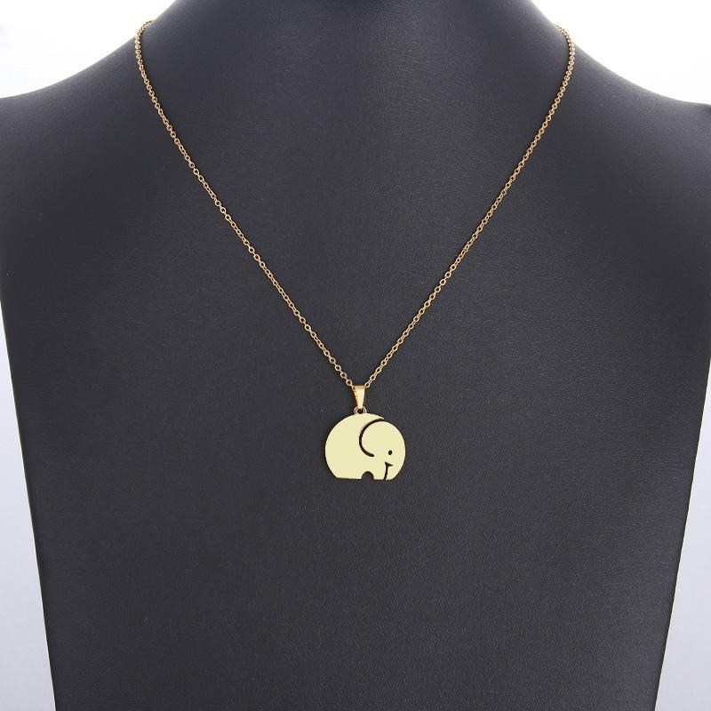 Pendentif éléphant 3D En Or 18 Carats - Poids 3.6 Grammes - Occasion Excellent état